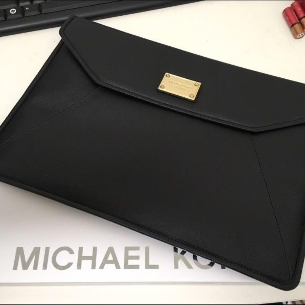Michael Kors Black Saffiano Laptop Sleeve Case